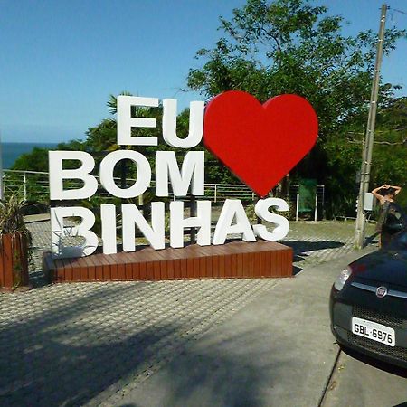 Apartamento 12 - Bombinhas - 200 Metros Da Praia المظهر الخارجي الصورة