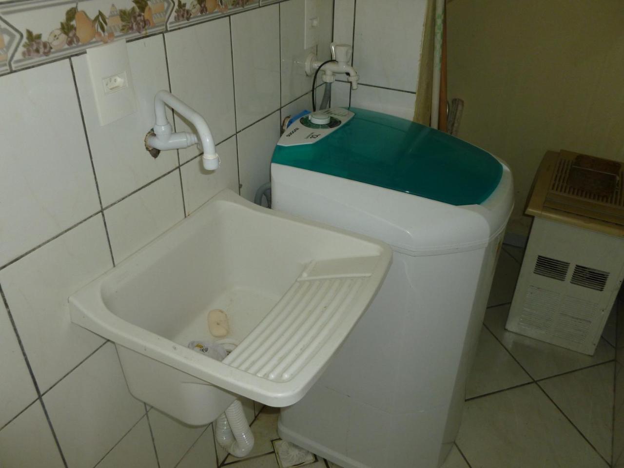 Apartamento 12 - Bombinhas - 200 Metros Da Praia المظهر الخارجي الصورة